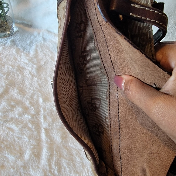 Dooney & Bourke Y2K canvas Leather DB Logo Monogram Shoulder Bag Purse Push Lock - Picture 4 of 7